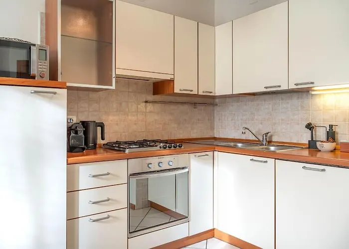 Parcheggio Gratuito Nel Cuore Del Centro Storico Di - Fast Wifi - Ideale Per Smart Working - 5 Posti Letto *